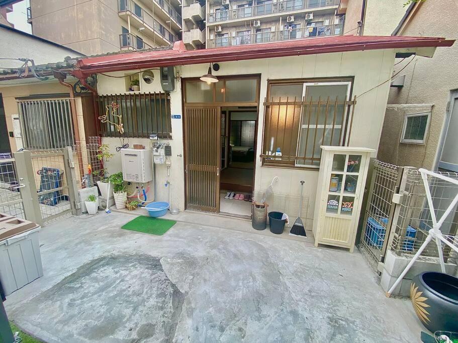 天下茶屋駅5分、専用庭付き平屋—Kik Iハウス Villa Osaka Luaran gambar